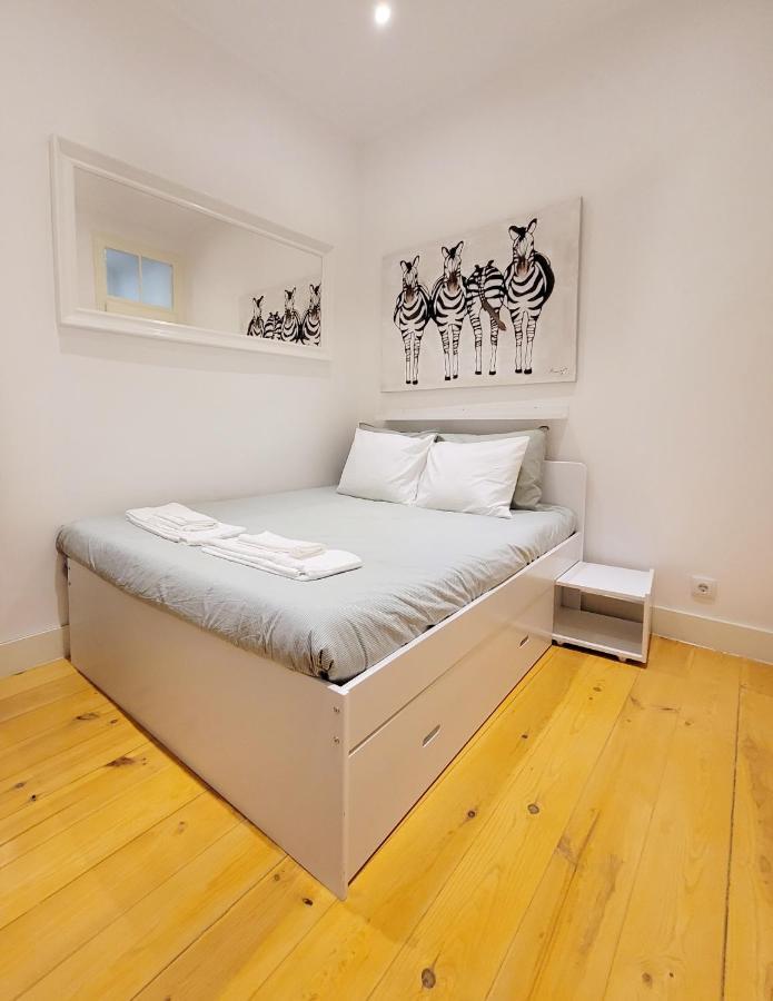 Prazeres Pool Residence Lisboa Ngoại thất bức ảnh